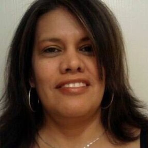 Profile Picture of Josephine Cuevas (@josipgo) on Poshmark