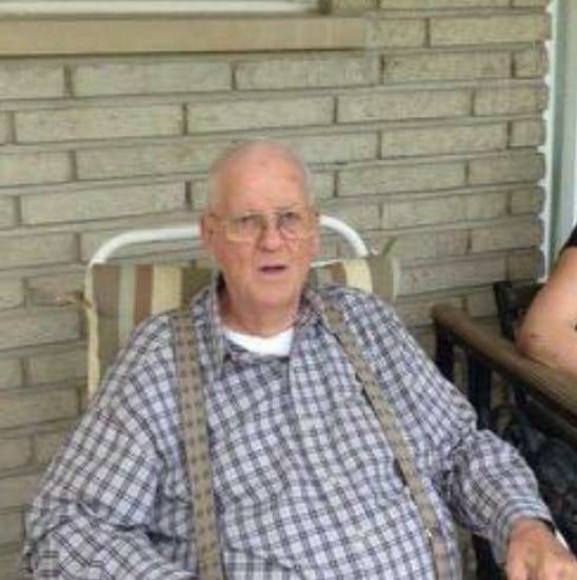 Profile Picture of Carrie Campbell (@kiki0321) on Poshmark