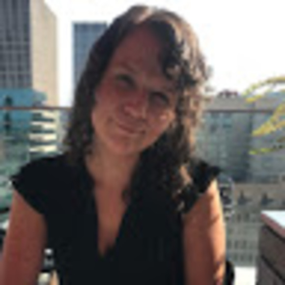 Profile Picture of Tamara Edens (@tamaraedens) on Poshmark