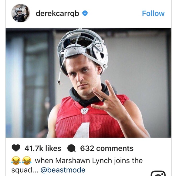 Profile Picture of Tim Fleming (@macteezy925) on Poshmark