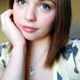 Profile Picture of Audrey Avena (@badaknyrudug) on Twitter