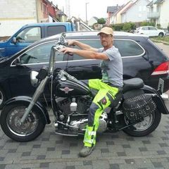 Profile Picture of robertschick (@robertschick) on Tiktok