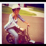 Profile Picture of Leila Wright (@classclown) on Instagram