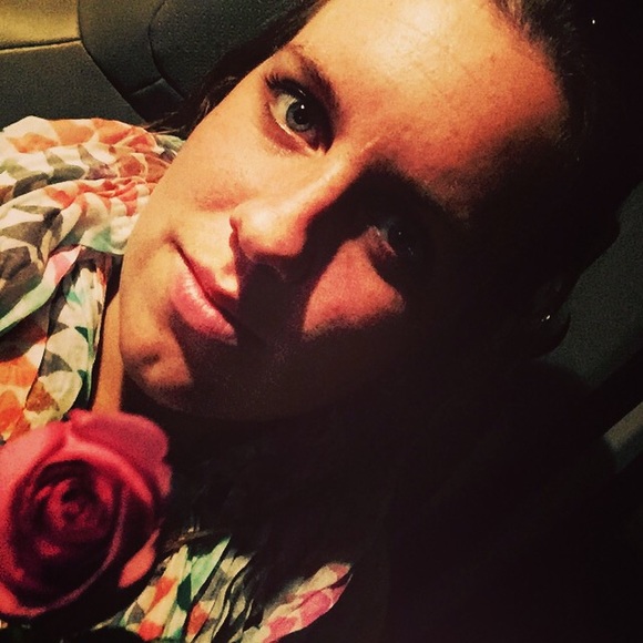 Profile Picture of Alex Ahalt (@aahalt) on Poshmark