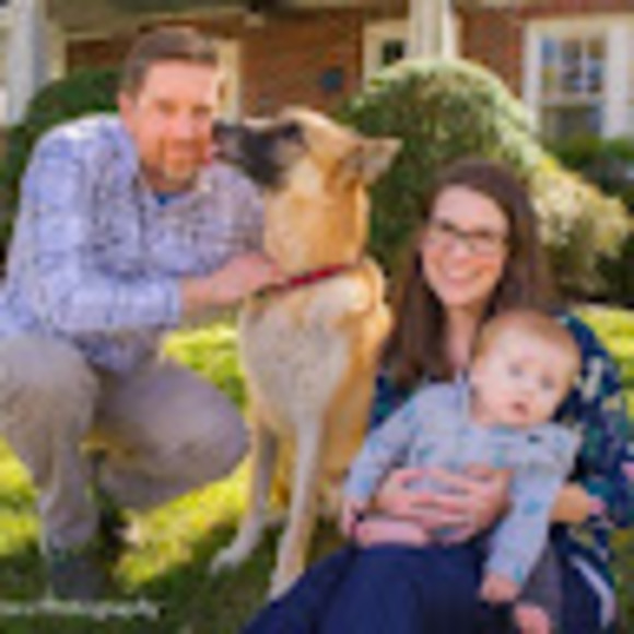 Profile Picture of Timothy Dee (@tdee996) on Poshmark