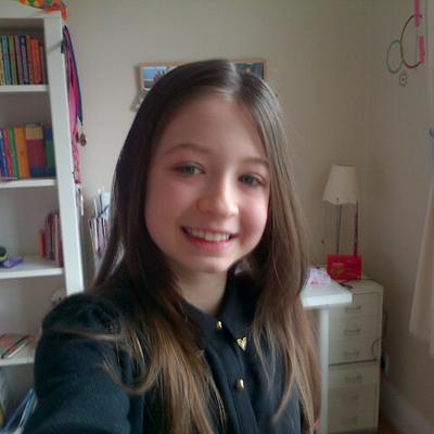 Profile Picture of Eleanor Rowe (@erowe_2003) on Twitter