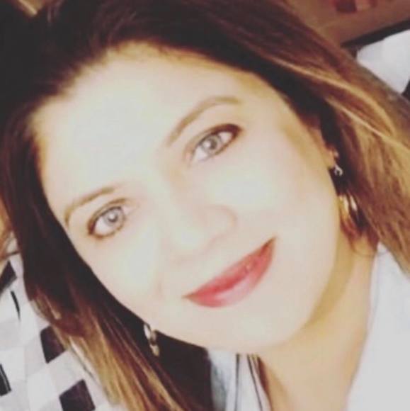 Profile Picture of Tanya Concessao (@tanyaconcessao) on Poshmark