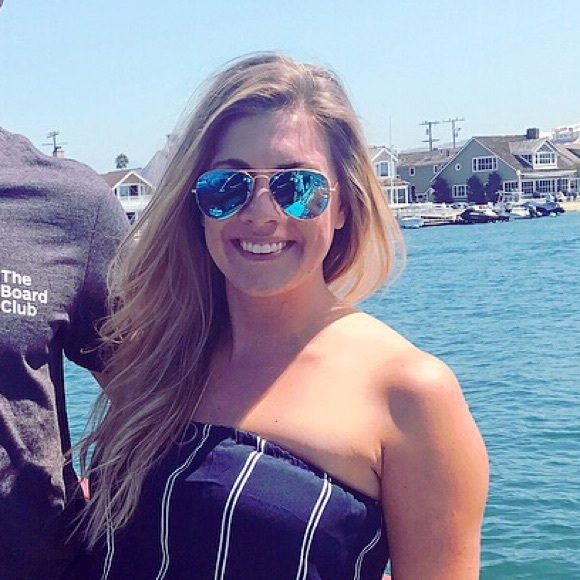 Profile Picture of Chelsea Kindel (@ckindel0001) on Poshmark