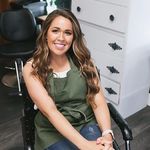 Profile Picture of Hair_by_Heather (@hair_by_heather.postlewait) on Instagram