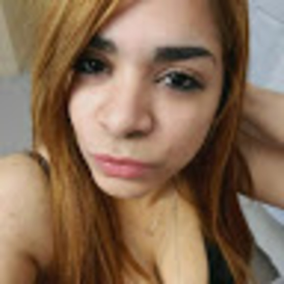 Profile Picture of Sasha Cabrera (@smariec88) on Poshmark