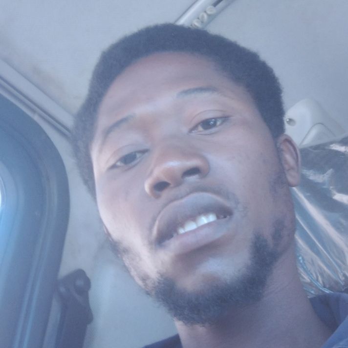 Profile Picture of charles Point de recherche (@user4786596590284) on Tiktok