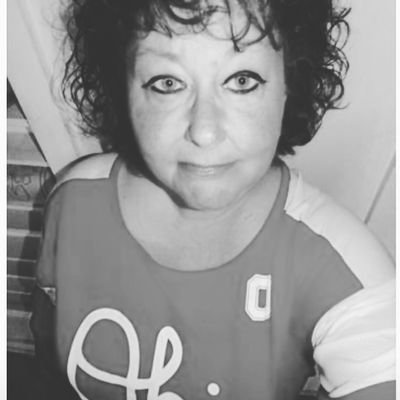 Profile Picture of Robyn Newton (@NewtonRobyn) on Twitter