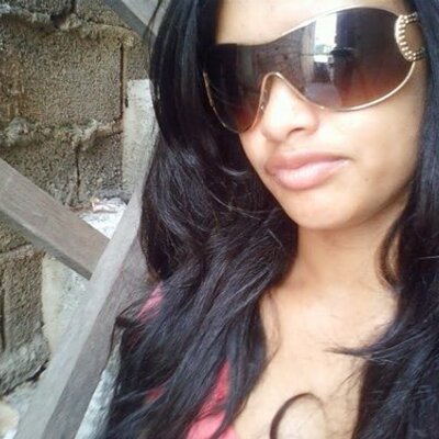 Profile Picture of Karen Biel (@neginha_biel) on Twitter