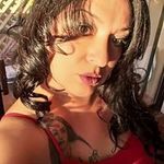 Profile Picture of Shelly Salinas (@buderflyshell) on Instagram