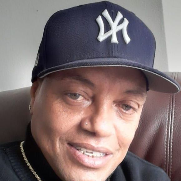 Profile Picture of Steven Carter (@stevencarter124) on Poshmark