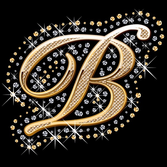 Profile Picture of Beth Dunsworth (@lulub2384) on Poshmark