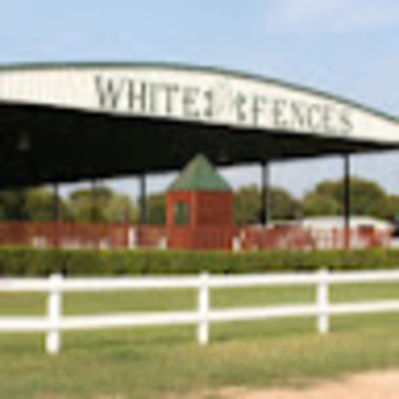 Profile Picture of Silvia Speyer (@silvia_speyer) on Poshmark