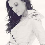 Profile Picture of Danielle Perry (@danielleperry) on Pinterest