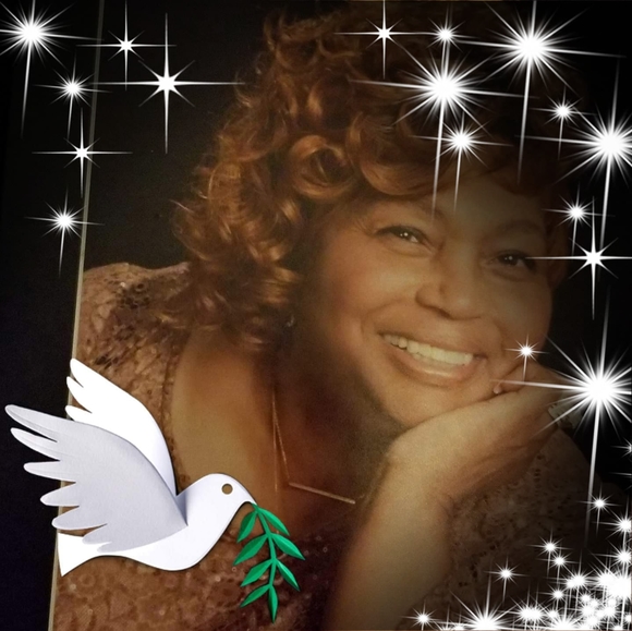 Profile Picture of Marva Cuthpert (@cuthpert7) on Poshmark