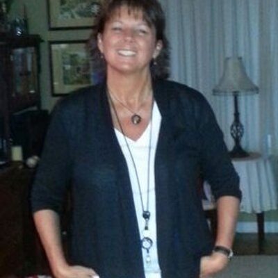 Profile Picture of Stacy Hudson (@stacyhudson2000) on Twitter