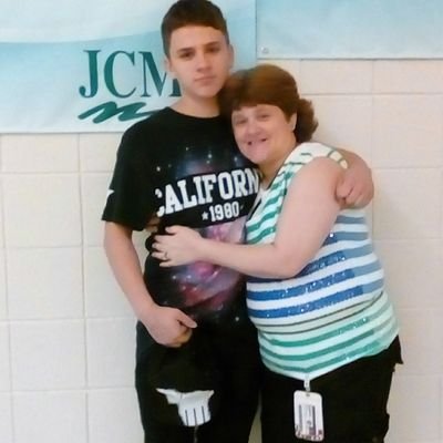 Profile Picture of Lori Womack (@LoriWomack14) on Twitter