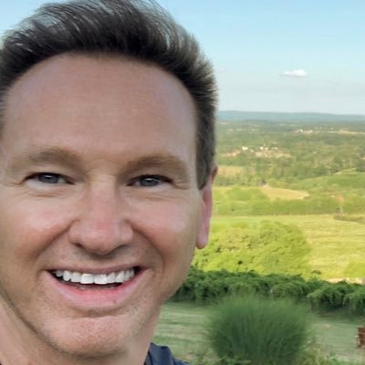 Profile Picture of Mark Scott (@markjayscott) on Twitter