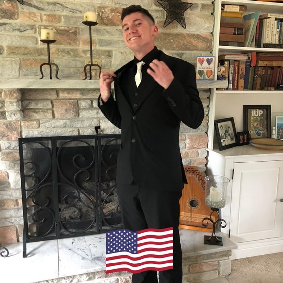 Profile Picture of Thomas Lessin (@dunkdog) on Poshmark