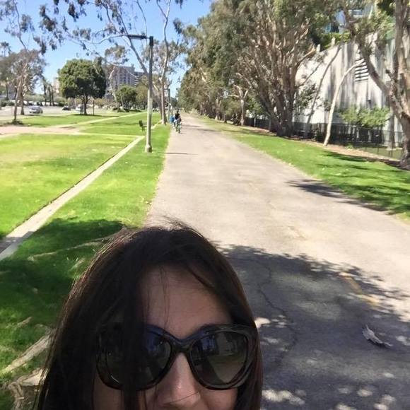 Profile Picture of Fadwa Siddiqui (@fadousha) on Poshmark