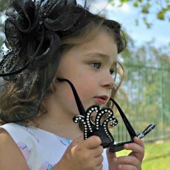 Profile Picture of Kellie Padilla (@kelliepadilla) on Poshmark