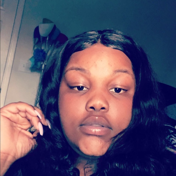 Profile Picture of Shinya Epps (@nyagee) on Poshmark