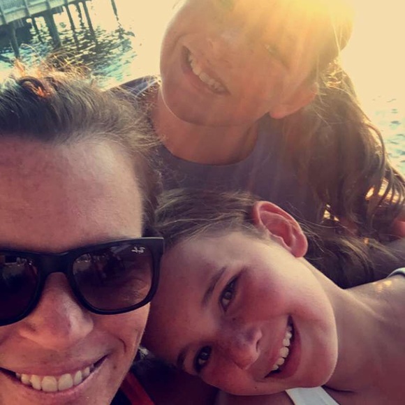 Profile Picture of Kate Bacon (@katebacon75) on Poshmark