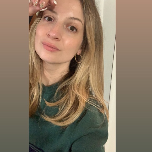 Profile Picture of Lisa Jablonski (@ljabbs119) on Poshmark