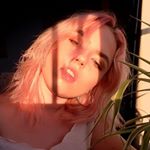 Profile Picture of tash (@tashabloomofficial) on Instagram