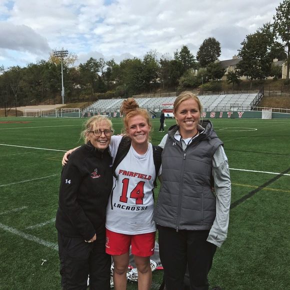 Profile Picture of Kathleen Hulseman (@leen1996) on Poshmark