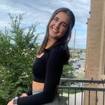 Profile Picture of Rachel Scott (@rachellscott424) on Instagram