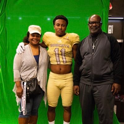 Profile Picture of Calvin “The Real Deal” Hill (@11CalvinHill) on Twitter