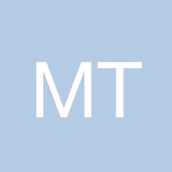 Profile Picture of M Taing (@mtaing776) on Poshmark