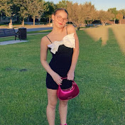 Profile Picture of Zoe Falk (@zoee.dancer) on Youtube