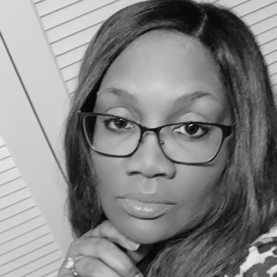 Profile Picture of Danielle Lynch-Collier (@lynch_collier) on Twitter