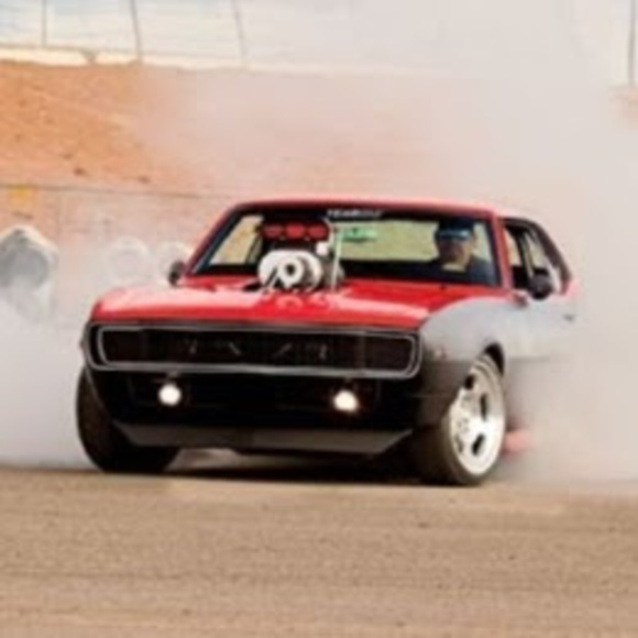 Profile Picture of Logan Statter (@statter43) on Poshmark