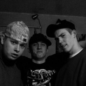 Profile Picture of Siradamrobertgeorge (@adamcarlile15) on Myspace