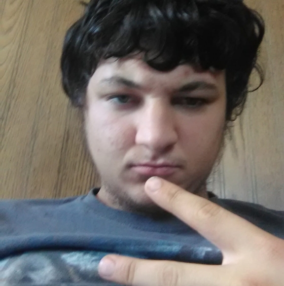 Profile Picture of Joey Mies (@miesjoey5) on Poshmark