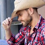 Profile Picture of Dale Allen-Rowse (@quiltingcowboy) on Instagram