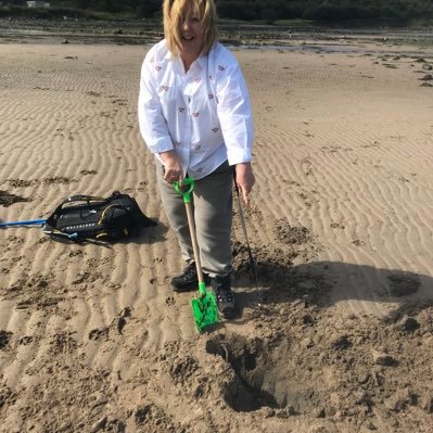 Profile Picture of Jacqueline Carson (@jacquie1512) on Twitter