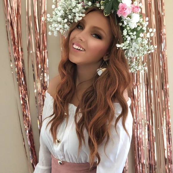 Profile Picture of Kara Werline (@klwerline) on Poshmark