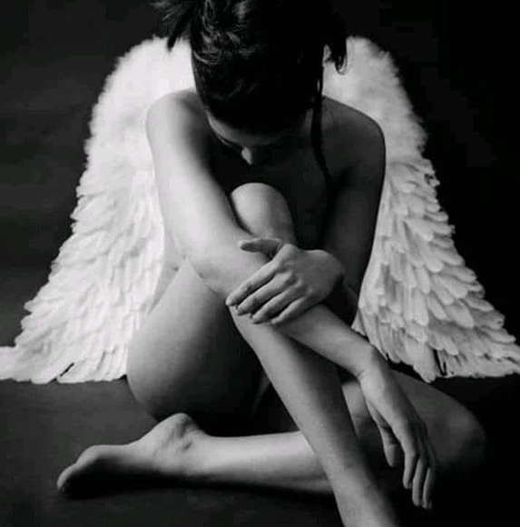 Profile Picture of Rosa Gonzalez (@rosa_gonzalez27) on Poshmark