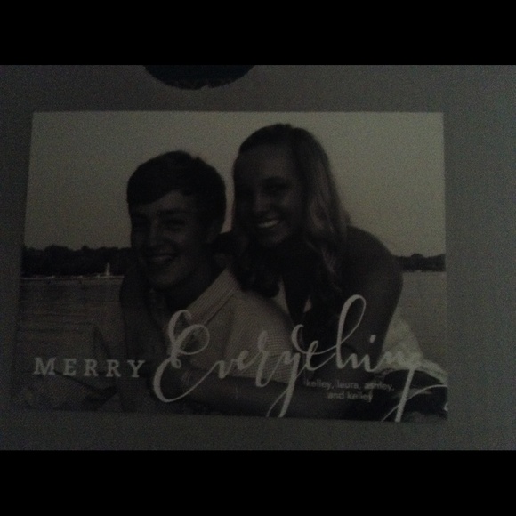 Profile Picture of Laura Peter (@lpeter2010) on Poshmark