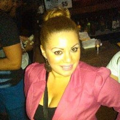 Profile Picture of Guillermina Garcia (@guilleg7) on Twitter