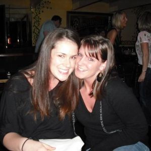 Profile Picture of Beth Jacobs (@cutiepiesweetcheeks) on Myspace