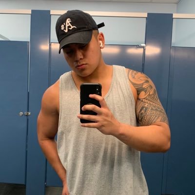 Profile Picture of Ryan (@ryan_ambulo) on Twitter